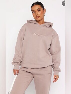 White Fox Women’s Stay Lifted Oversized Hoodie - Cinnamon - Size M/L